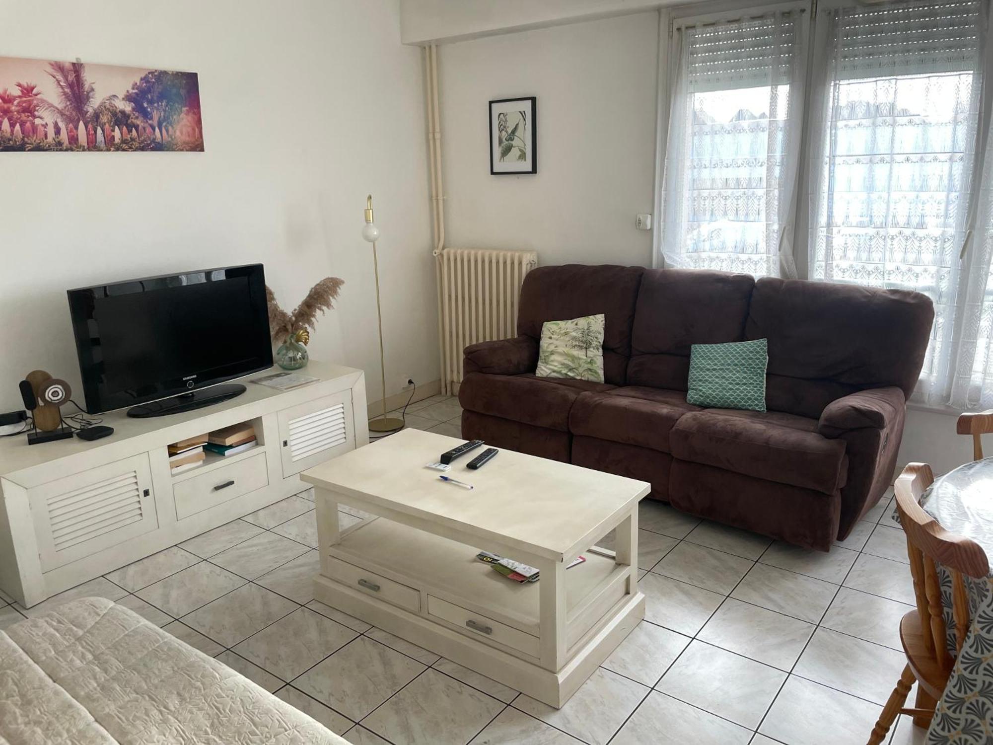 Appartement Spacieux A 2Km Du Circuit, Proche Tram, Circuit A 8 En Tram لو مان المظهر الخارجي الصورة
